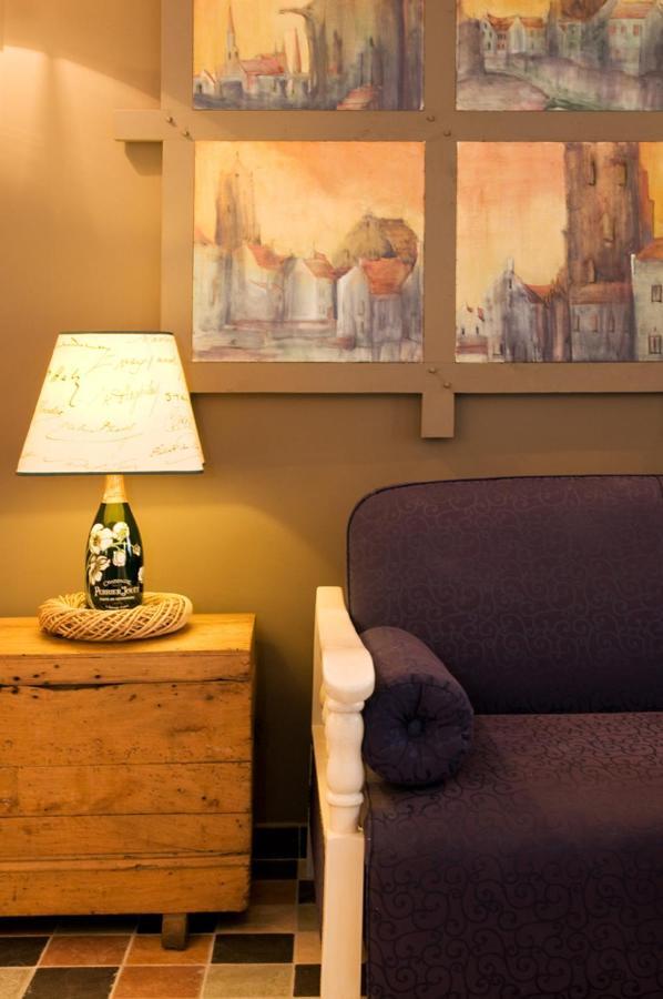 Sleeping In Bruges Bed and Breakfast Exteriör bild